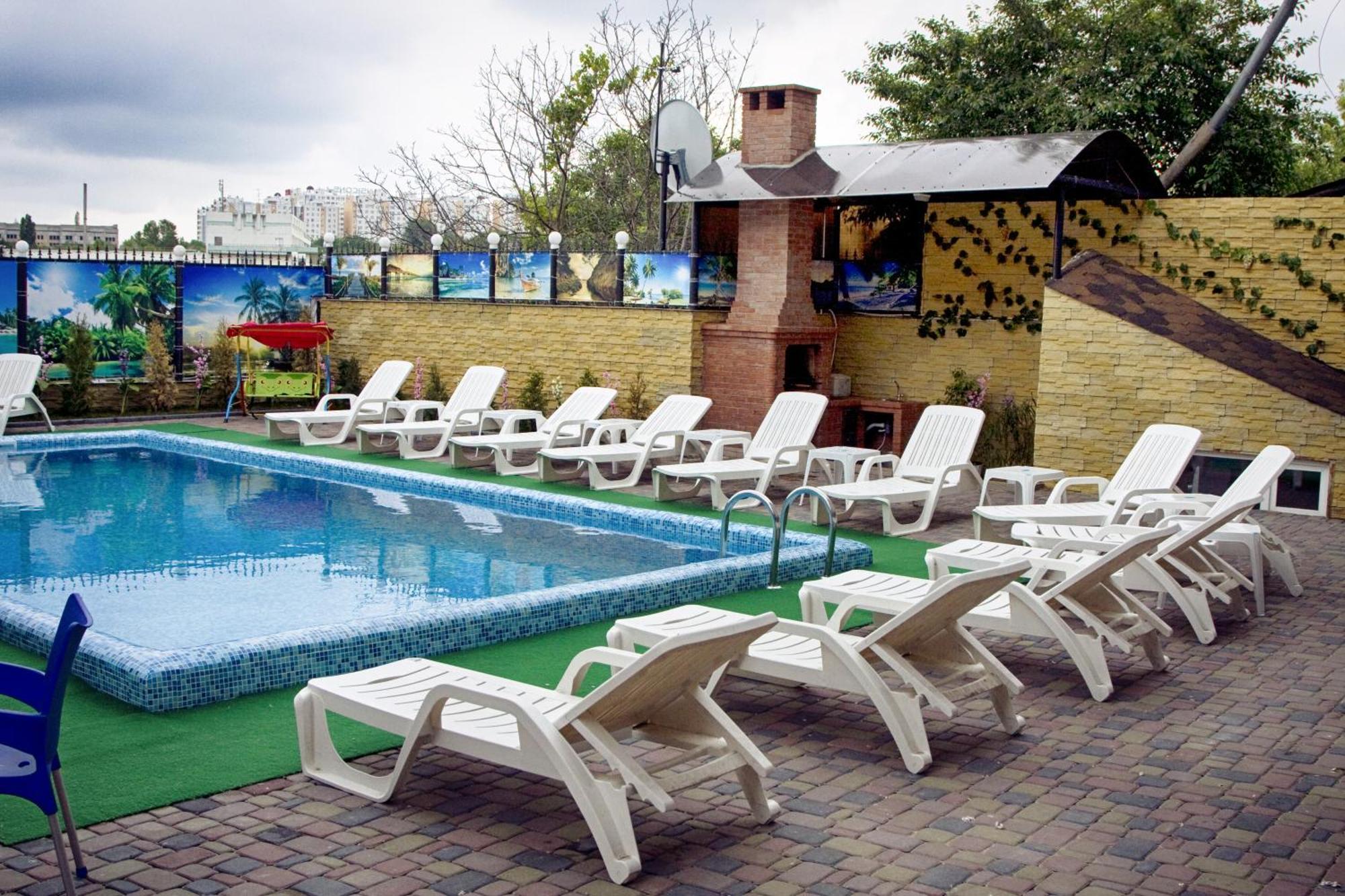Lolo Hotel Κισινάου Εξωτερικό φωτογραφία