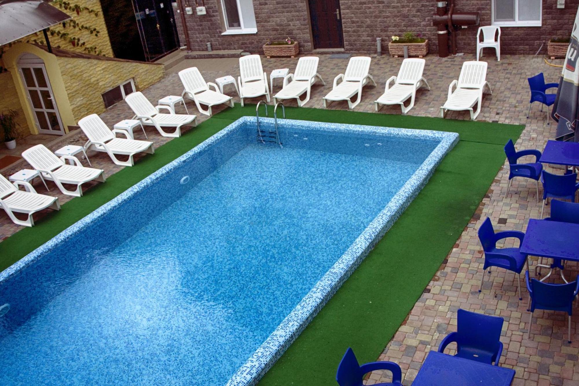 Lolo Hotel Κισινάου Εξωτερικό φωτογραφία