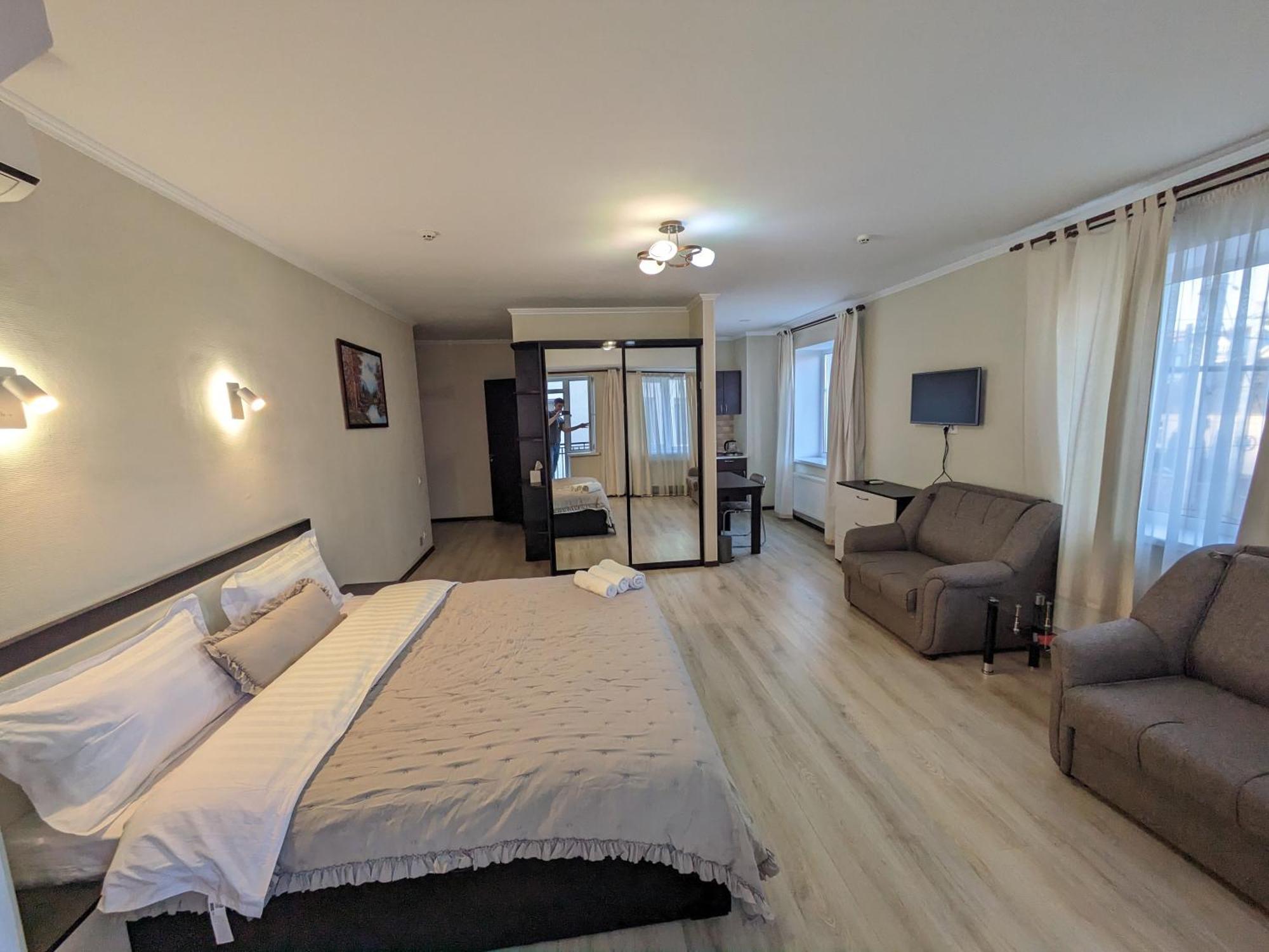 Lolo Hotel Κισινάου Δωμάτιο φωτογραφία